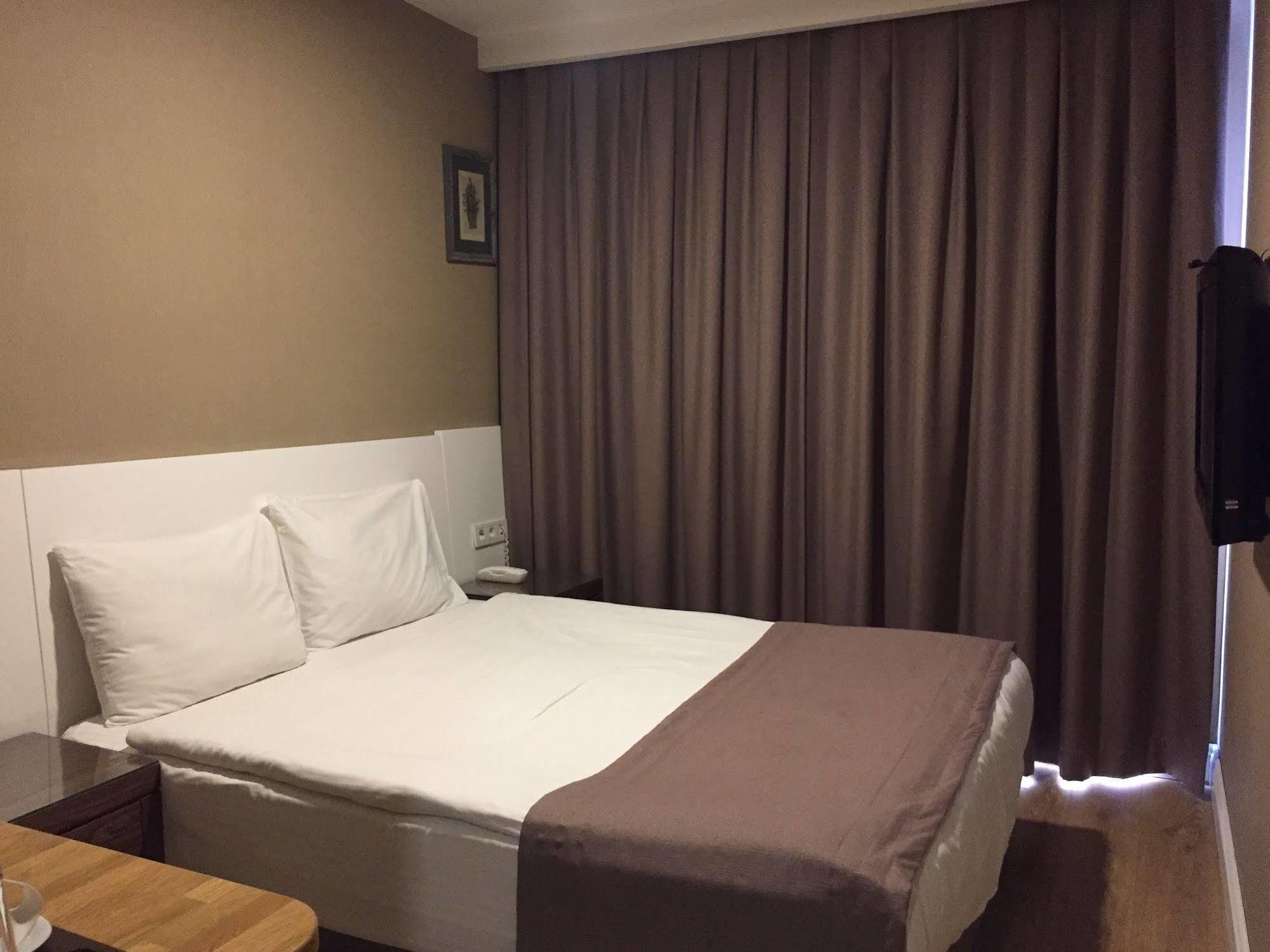 Aston Hotel Taksim Isztambul Kültér fotó